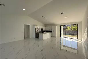 2620 NE 22nd Ave, Cape Coral, FL 33909 - Photo 7