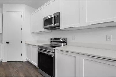 143 Barrington Avenue, Deland, FL 32724 - Photo 9