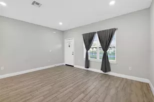 717 Robin Ct, Poinciana, FL 34758 - Photo 9