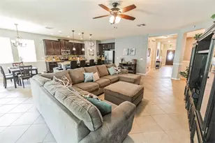 3867 Wind Dancer Cir, Saint Cloud, FL 34772 - Photo 5