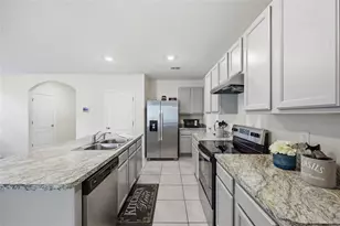 706 Chinoy Rd, Davenport, FL 33837 - Photo 9