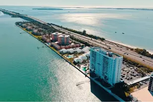 7310 Sunshine Skyway Ln S, Saint Petersburg, FL 33711 - Photo 39