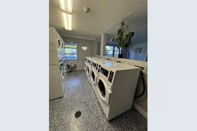 3315 58th Avenue S #109, Saint Petersburg, FL 33712 - Photo 11