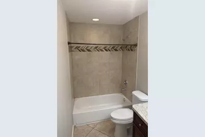 608 Masters Avenue, Wildwood, FL 34785 - Photo 5