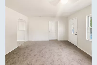 3017 E Idlewild Avenue, Tampa, FL 33610 - Photo 9