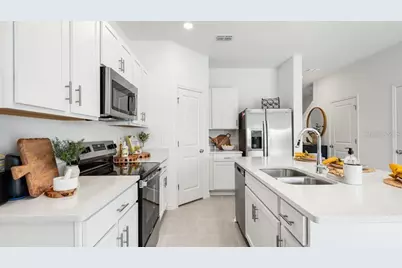 715 Perth Drive, Mount Dora, FL 32757 - Photo 5