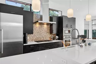 911 Golfview St, Orlando, FL 32804 - Photo 13