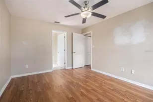 11732 Crescent Pines Blvd, Clermont, FL 34711 - Photo 9