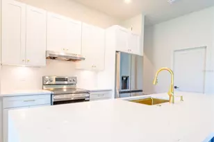 14073 Naylor Ave, Port Charlotte, FL 33981 - Photo 13