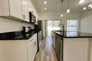 1025 37th St, Orlando, FL 32805 - Photo 5