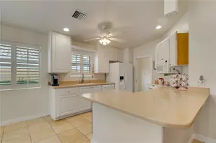 11831 Fan Tail Ln, Orlando, FL 32827 - Photo 5