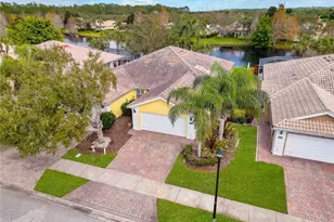 11831 Fan Tail Ln, Orlando, FL 32827 - Photo 3