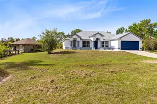 538 Murray St, Osteen, FL 32764 - Photo 3