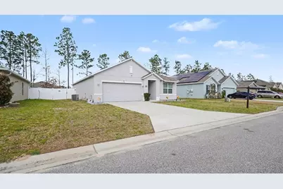 348 Hickory Course Radial, Ocala, FL 34472 - Photo 5