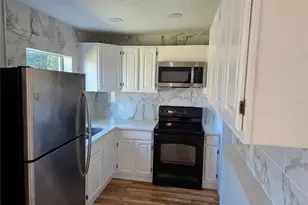 821 S Solandra Dr, Orlando, FL 32807 - Photo 13