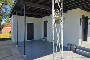 821 S Solandra Dr, Orlando, FL 32807 - Photo 3