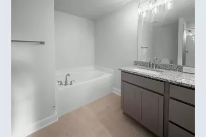 7581 Bent Tree Loop, Saint Cloud, FL 34773 - Photo 5