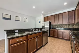 10111 Tierra Bella Dr, Orlando, FL 32825 - Photo 7