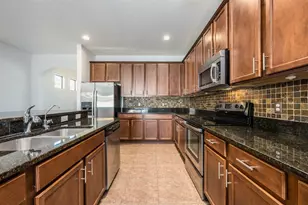 10111 Tierra Bella Dr, Orlando, FL 32825 - Photo 5