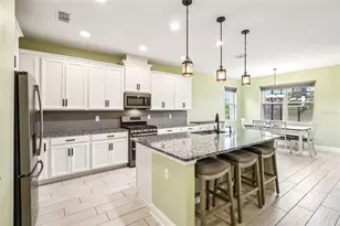 2393 Panoramic Cir, Apopka, FL 32703 - Photo 5