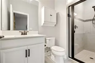 2393 Panoramic Cir, Apopka, FL 32703 - Photo 13