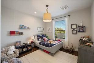 3598 10th St NE, Saint Petersburg, FL 33704 - Photo 23