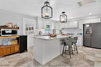 2704 Mendelin Street, Apopka, FL 32703 - Photo 7