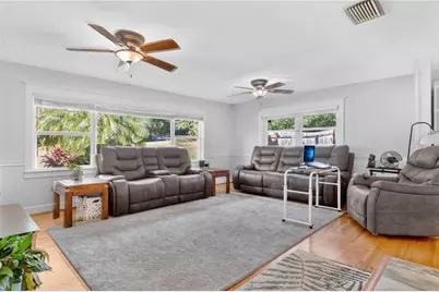 2704 Mendelin Street, Apopka, FL 32703 - Photo 5