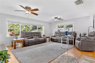 2704 Mendelin St, Apopka, FL 32703 - Photo 5