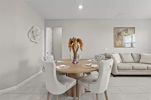 858 Ballantyne Dr, Lake Wales, FL 33898 - Photo 9