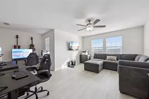 16756 Abbey Hill Ct, Clermont, FL 34711 - Photo 15