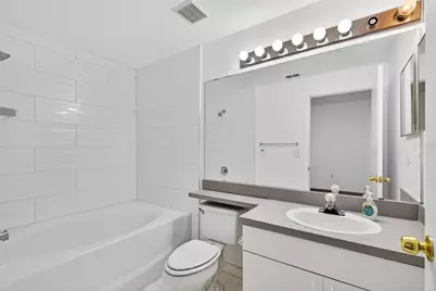 5542 Metrowest Boulevard #7-112, Orlando, FL 32811 - Photo 13