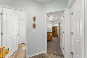 9685 Early Loop, Groveland, FL 34736 - Photo 7