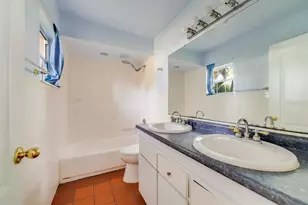 3658 N Econlockhatchee Trail, Orlando, FL 32817 - Photo 11