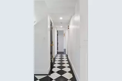 100 S Interlachen Avenue #404, Winter Park, FL 32789 - Photo 5