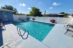 4 Golfview Rd, Rotonda West, FL 33947 - Photo 25