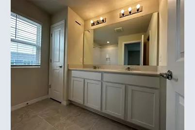 4806 Sparkling Shell Avenue, Kissimmee, FL 34746 - Photo 11