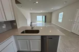 4806 Sparkling Shell Ave, Kissimmee, FL 34746 - Photo 5