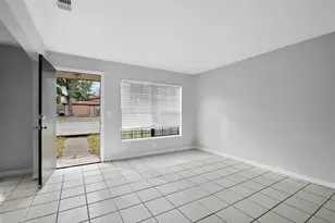 2628 SW 31st Pl, Gainesville, FL 32608 - Photo 9