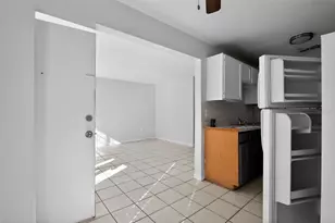 2628 SW 31st Pl, Gainesville, FL 32608 - Photo 13