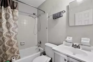 2628 SW 31st Pl, Gainesville, FL 32608 - Photo 25