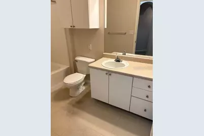 911 N Orange Avenue #216, Orlando, FL 32801 - Photo 7