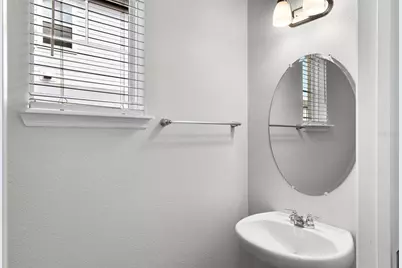 505 Venetian Palms Boulevard, New Smyrna Beach, FL 32168 - Photo 11