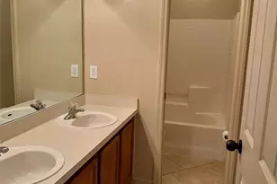 1354 Knollwood Dr, Davenport, FL 33837 - Photo 11