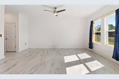 3891 Spruce Creek Drive, Lakeland, FL 33811 - Photo 9