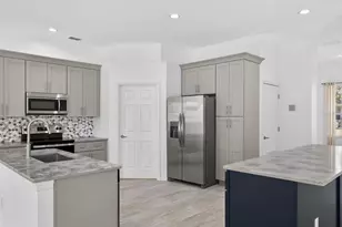 411 Boxwood Dr, Davenport, FL 33837 - Photo 5