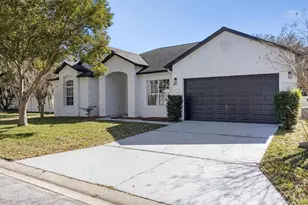 411 Boxwood Dr, Davenport, FL 33837 - Photo 3