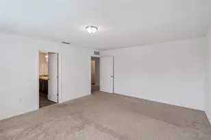 16505 Cherry Landing Dr, Groveland, FL 34736 - Photo 17