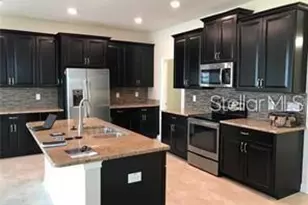 4632 Fairy Tale Cir, Kissimmee, FL 34746 - Photo 5