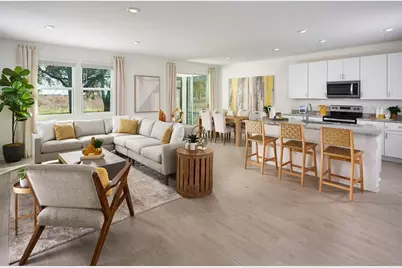 70 Wandering Creek Way, Palm Coast, FL 32164 - Photo 3